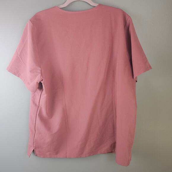 Figs Pink Women’s Nursing Scrub Top Size XXL - Picture 4 of 6